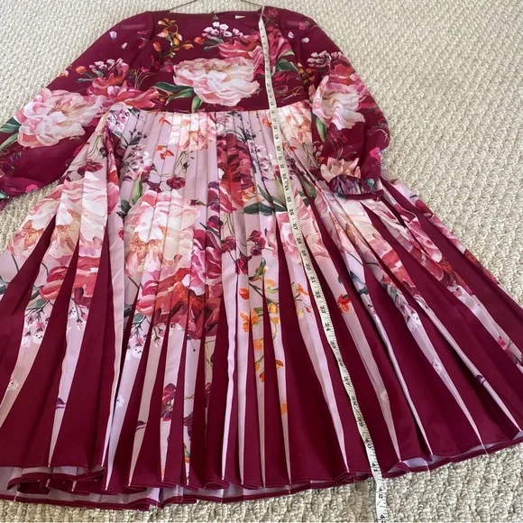 Ted Baker Pleated Midi Dress in Serenity Floral Print Size 1 (2) - Picture 9 of 9